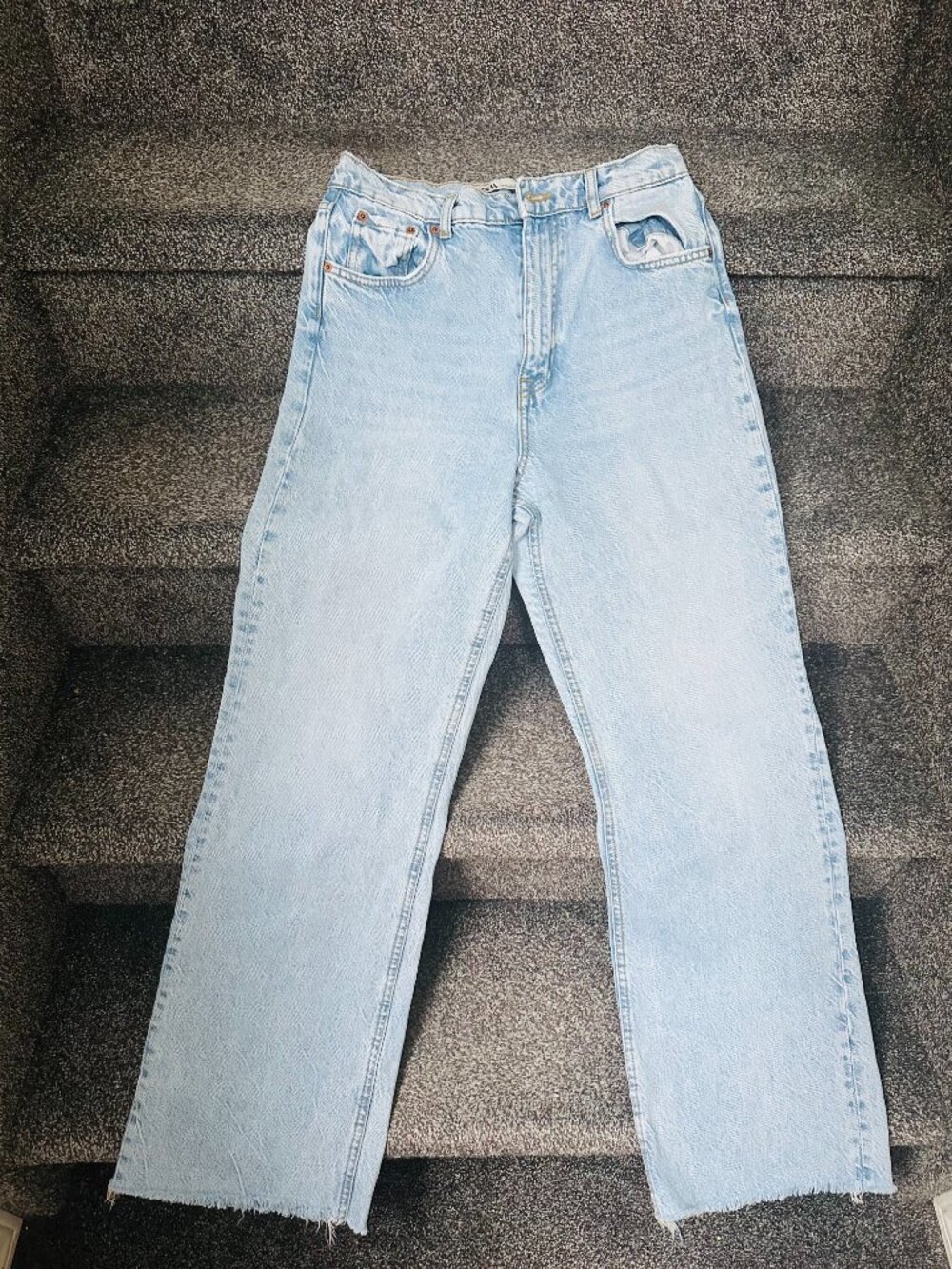 Straigh Wide Leg Zara Jeans 28